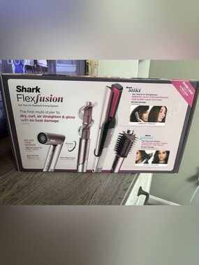 Shark FlexFusion 4-in-1 Multi-Styler in Pink & Silver